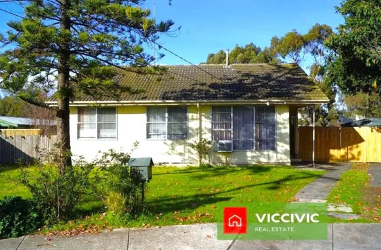 2  Nowra Court, Norlane, Vic 3214