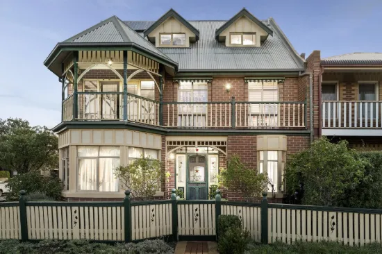 2 Oconnell Mews, Williamstown, Vic 3016