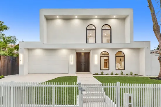 2 O'Connor Crescent, Hampton East, Vic 3188