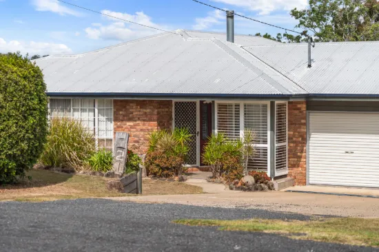 2 Odassa Street, Goombungee, Qld 4354