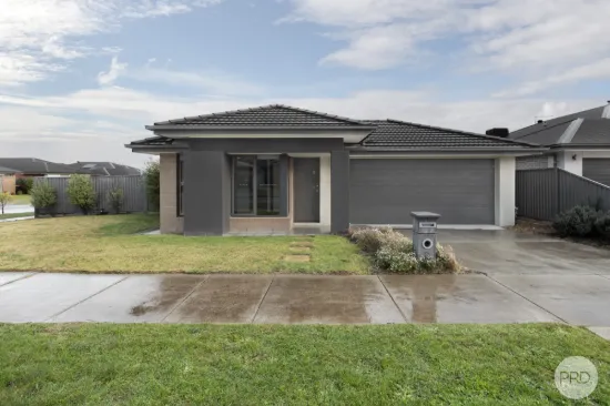 2 Offaly Street, Alfredton, Vic 3350