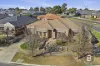 2 Ormonde Esplanade, Harkness, Vic 3337