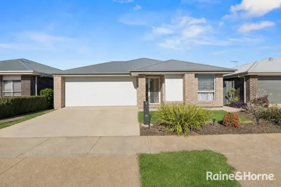 2 Ovata Court, Andrews Farm, SA 5114
