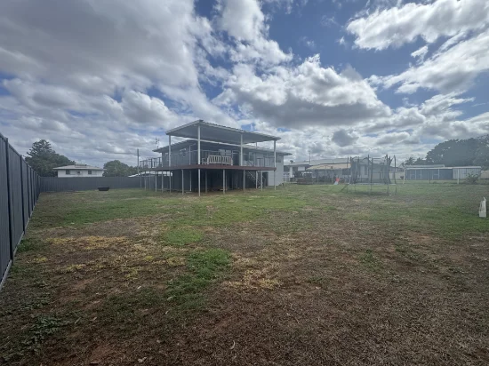 2 Oxley Drive, Moranbah, Qld 4744