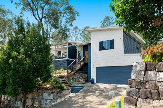 2 Pandorea Close, Seventeen Mile Rocks, Qld 4073