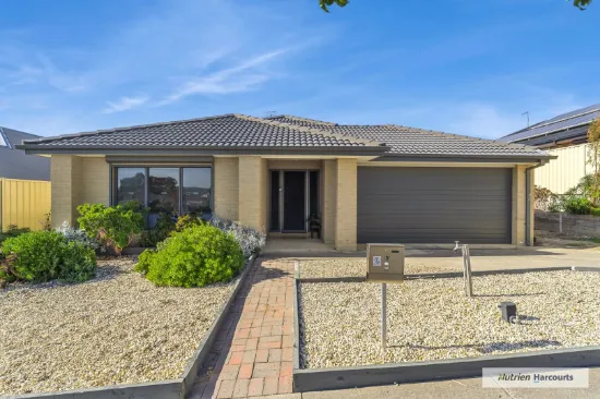 2 Paperbark Court, Broadford, Vic 3658