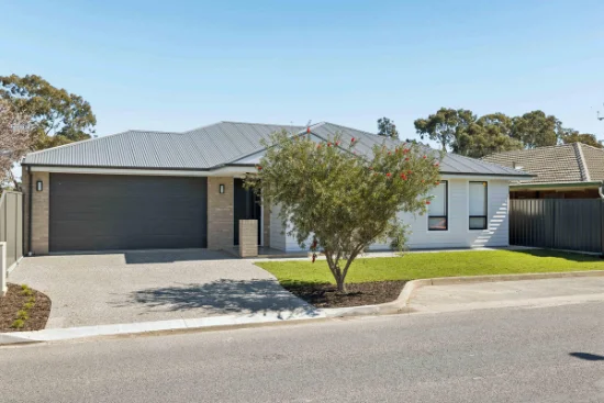 2 Parcoola Avenue, Hope Valley, SA 5090