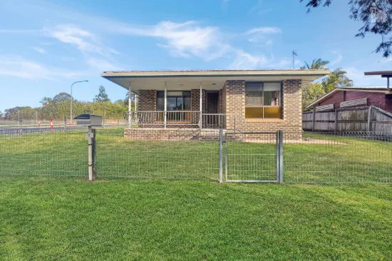 2 Parkway Drive, Scarness, Qld 4655