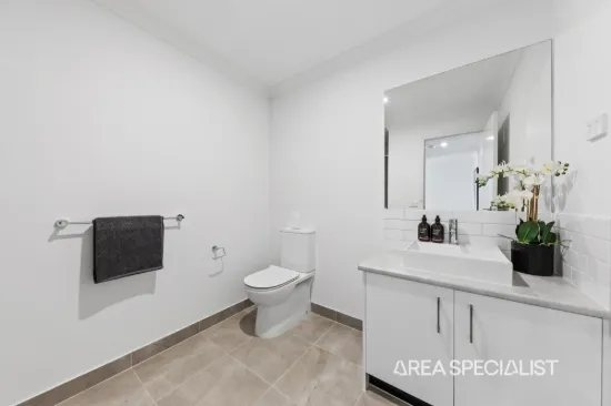 2 Patena Walk, Pakenham, Vic 3810-Image
