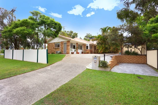 2 Patura Drive, Ashmore, Qld 4214