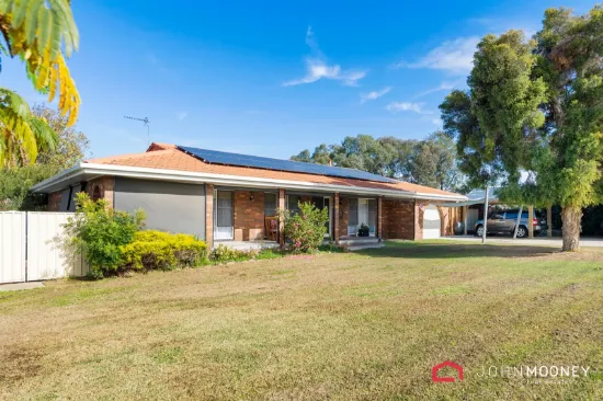 2 Pinaroo Drive, Glenfield Park, NSW 2650