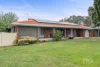 2 Pinaroo Drive, Glenfield Park, NSW 2650