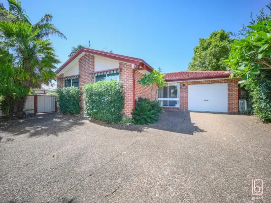 2 Pine Court, Blue Haven, NSW 2262
