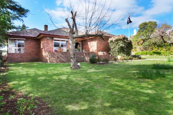 2 Plunkett Street, Yass, NSW 2582