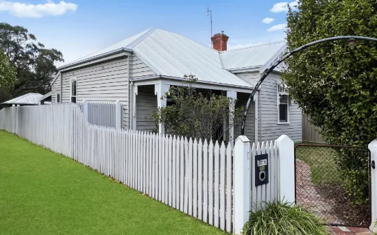2 Queen Street, Colac, Vic 3250