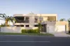 2 Rawlinna Drive, Mermaid Waters, Qld 4218