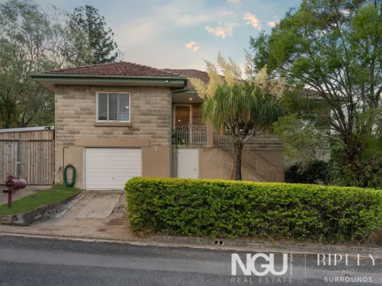 2 Raymond Street, North Ipswich, Qld 4305