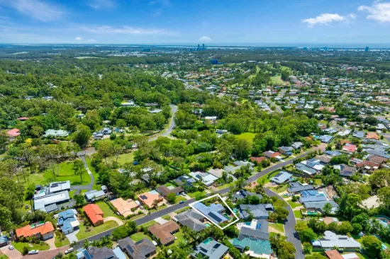 2 Rebbechi Court, Parkwood, Qld 4214