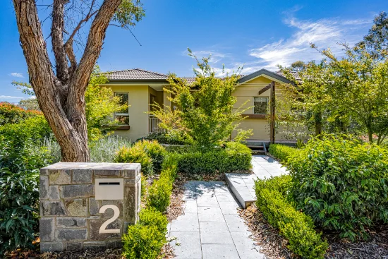 2 Reynolds Street, Curtin, ACT 2605