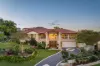 2 Roberts Court, Brookfield, Qld 4069