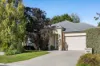 2 Roxanne Court, Woodend, Vic 3442