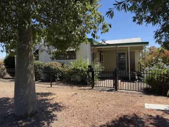 2 Rutherford Street, Monto, Qld 4630