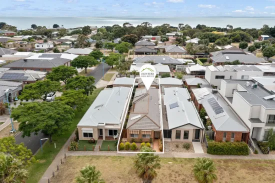 2 Seacrest Walk, St Leonards, Vic 3223-Image