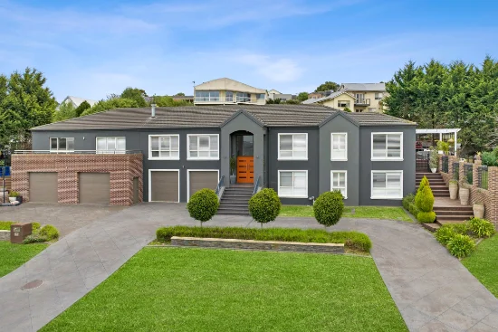 2 Shetland Close, Highton, Vic 3216