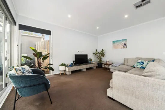 2 Sixth Avenue, Chelsea Heights VIC 3196-Image