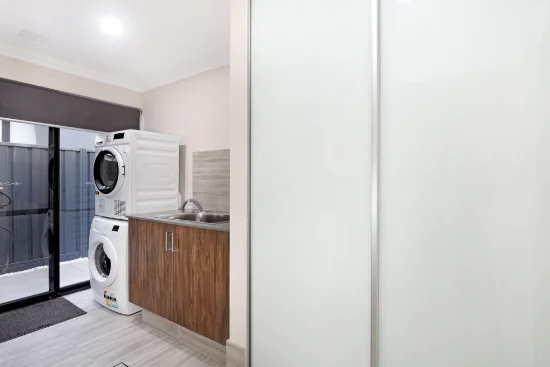 2 Spotless Close, Canning Vale, WA 6155-Image