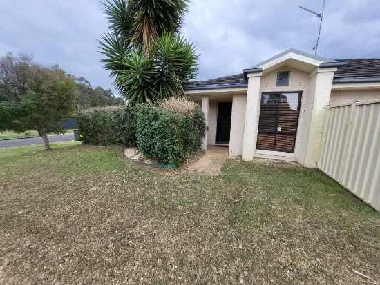 2 St Luke Place, Blair Athol, NSW 2560