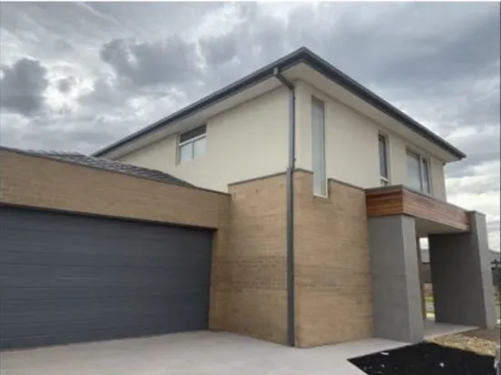 2 Stevenage Drive, Strathtulloh, Vic 3338