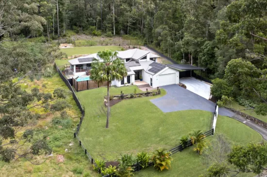 2 Sundown Close, Tanawha, Qld 4556