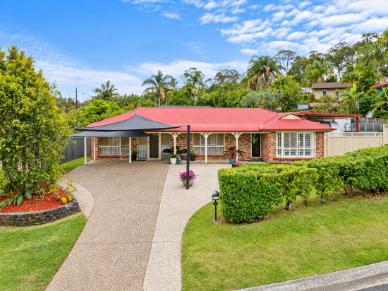 2 Suva Place, Pacific Pines, Qld 4211