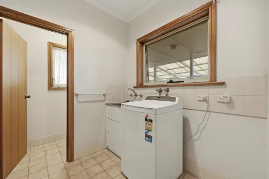 2 Swain Road, Victor Harbor, SA 5211-Image