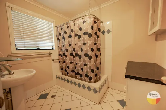 2 Tails Street, Russell Island, Qld 4184-Image