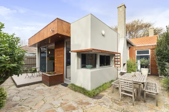 2 Thackeray Street, Elwood, Vic 3184