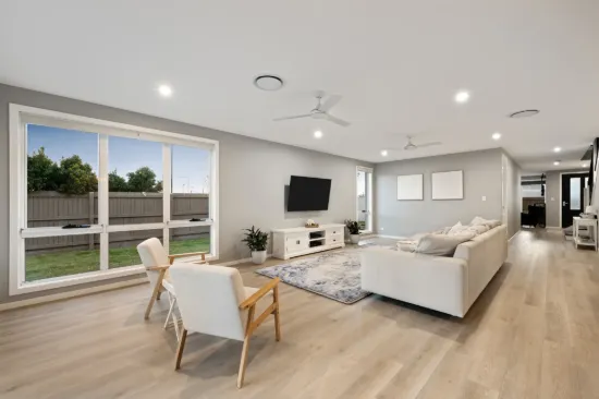 2 The Avenue, Nirimba, Qld 4551-Image
