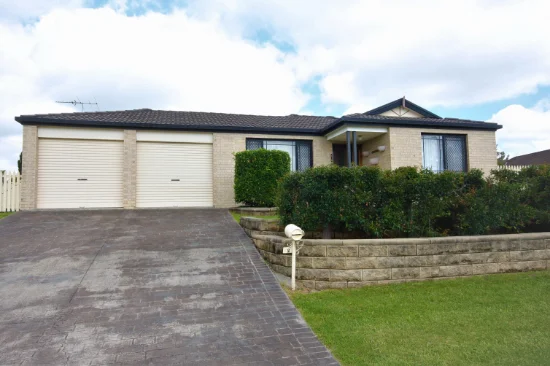 2 The Grove, Hunterview, NSW 2330