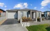 2 The Oaks Avenue, Pakenham, Vic 3810