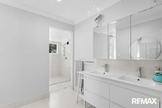 2 The Parkway Place, Mapleton, Qld 4560-Image