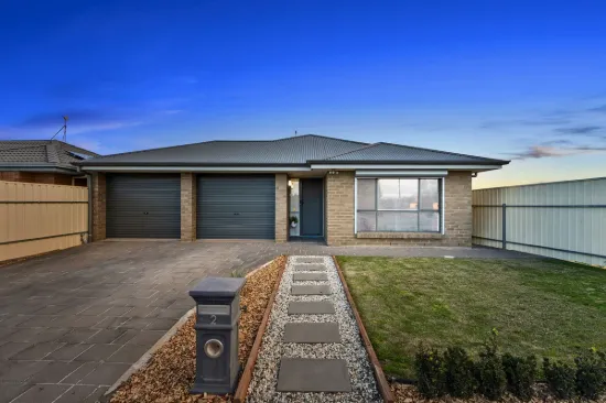 2 Themis Drive, Munno Para West, SA 5115