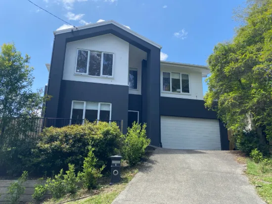 2 Tiverton St, Everton Hills, Qld 4053