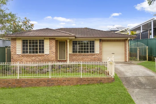 2 Valerie Street, Pendle Hill, NSW 2145