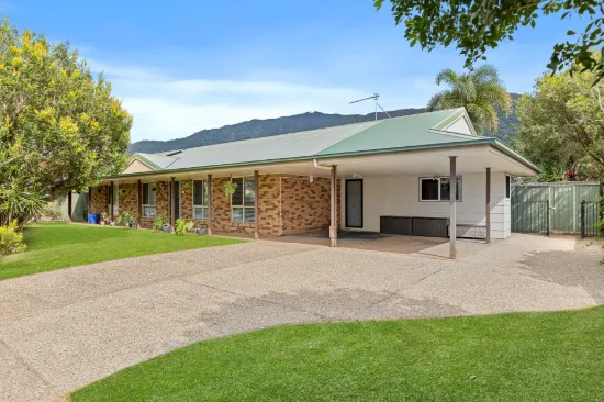 2 Village Terrace, Redlynch, Qld 4870