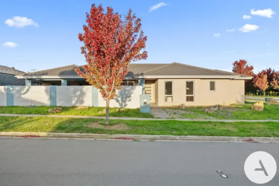 2 Villaret Street, Harrison, ACT 2914