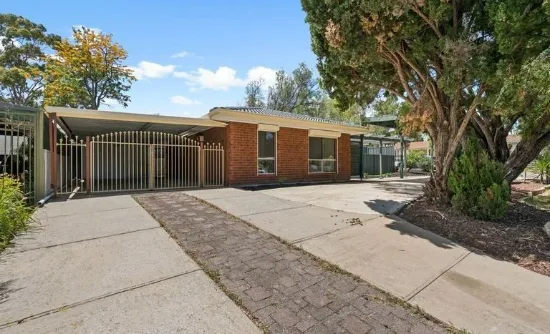 2  Vincent Court, Hackham, SA 5163