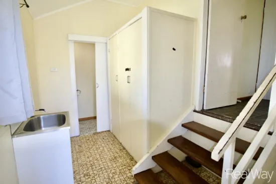2 Wainwright Street, Svensson Heights, Qld 4670-Image