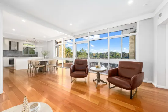2 Warrawee Avenue, Castle Cove, NSW 2069