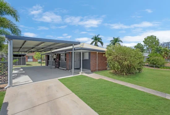 2 Willseal Court, Mount Louisa, Qld 4814